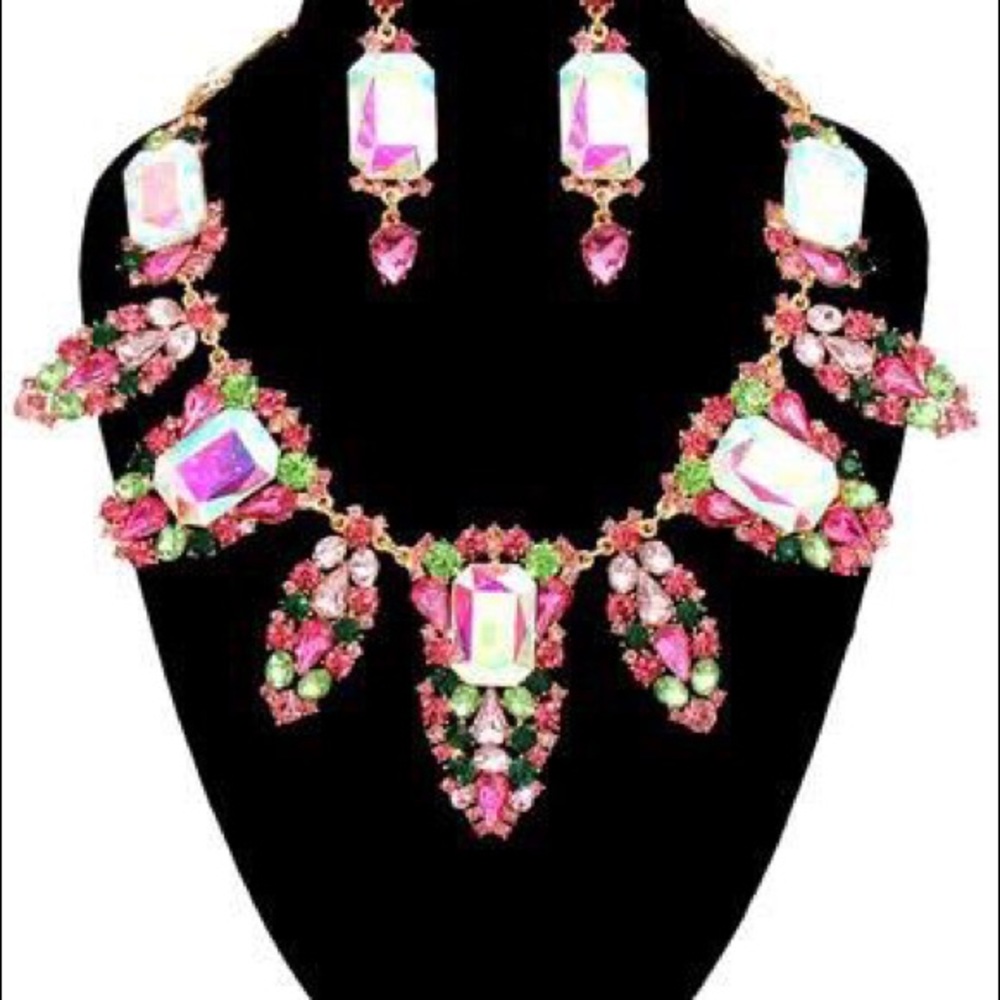 Necklace Sets